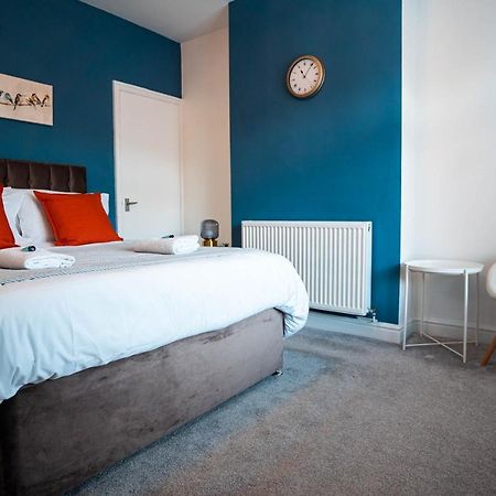 Comfortable House In Nuneaton Sleeps5 Free Parking Good Amenites 外观 照片