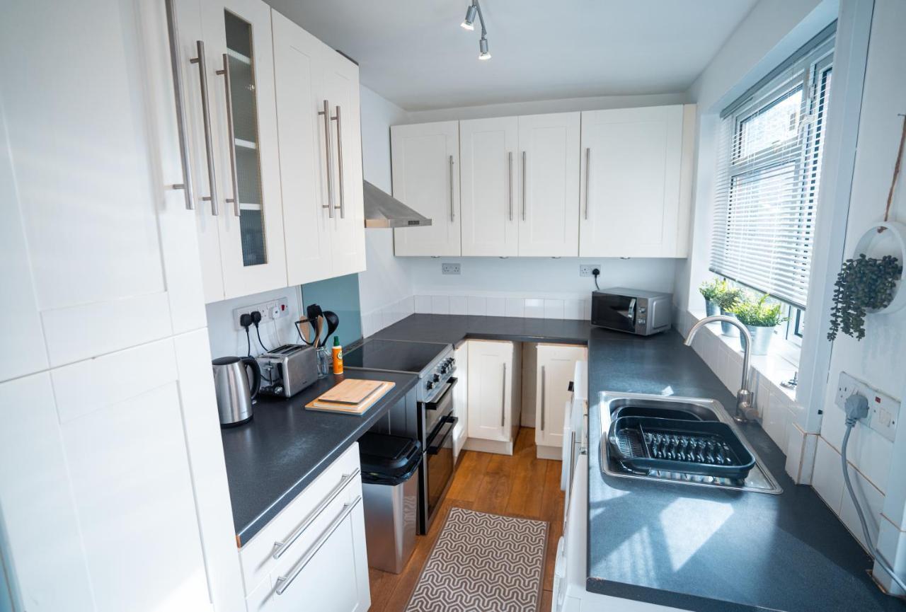 Comfortable House In Nuneaton Sleeps5 Free Parking Good Amenites 外观 照片